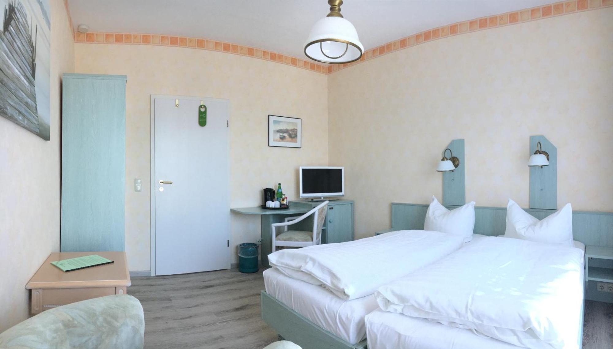 Kastanienhof Hotel Garni Zinnowitz Kamer foto
