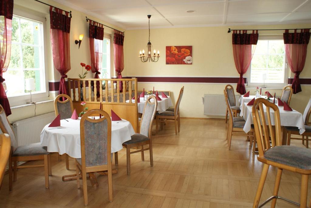 Kastanienhof Hotel Garni Zinnowitz Buitenkant foto