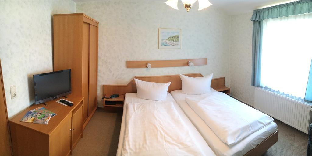 Kastanienhof Hotel Garni Zinnowitz Kamer foto