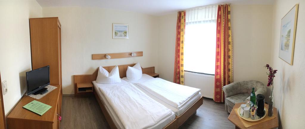 Kastanienhof Hotel Garni Zinnowitz Kamer foto