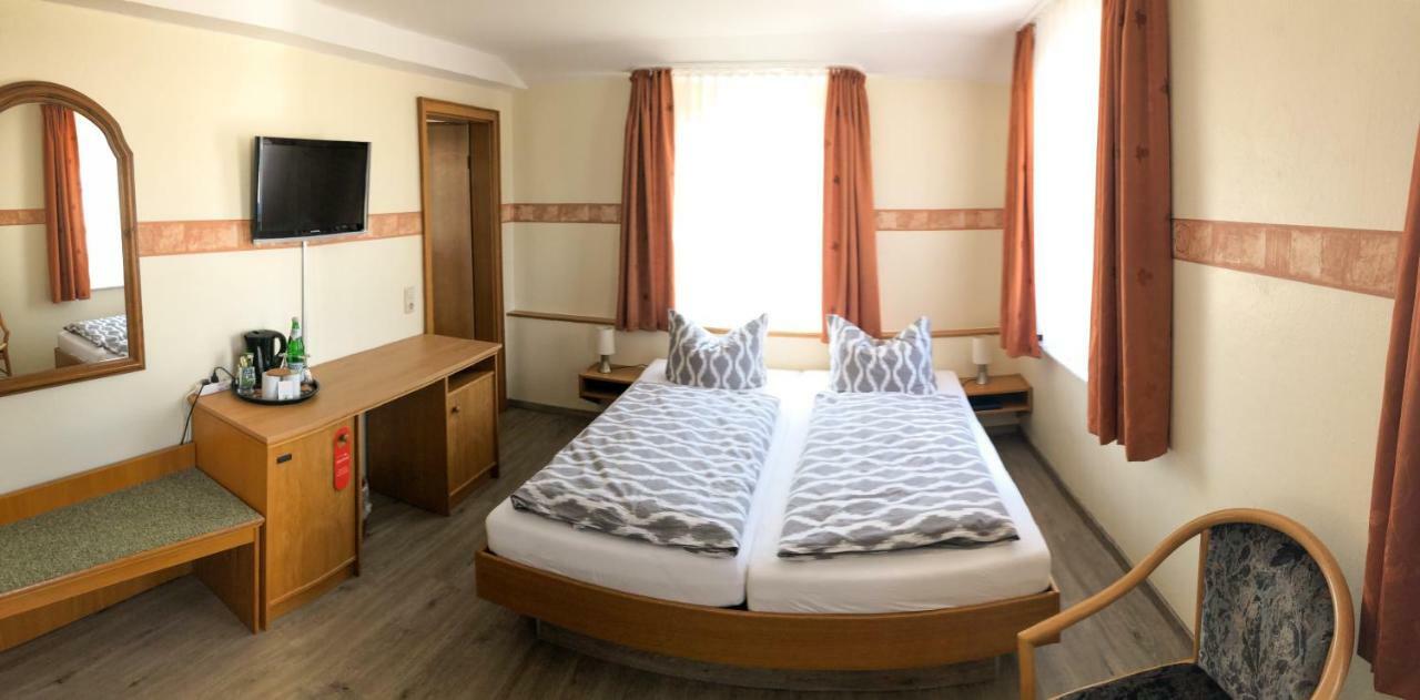 Kastanienhof Hotel Garni Zinnowitz Buitenkant foto